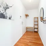 Meerkur Apartment